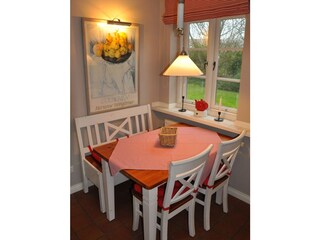 ...mit gemütlicher Sitzecke zum Klönen