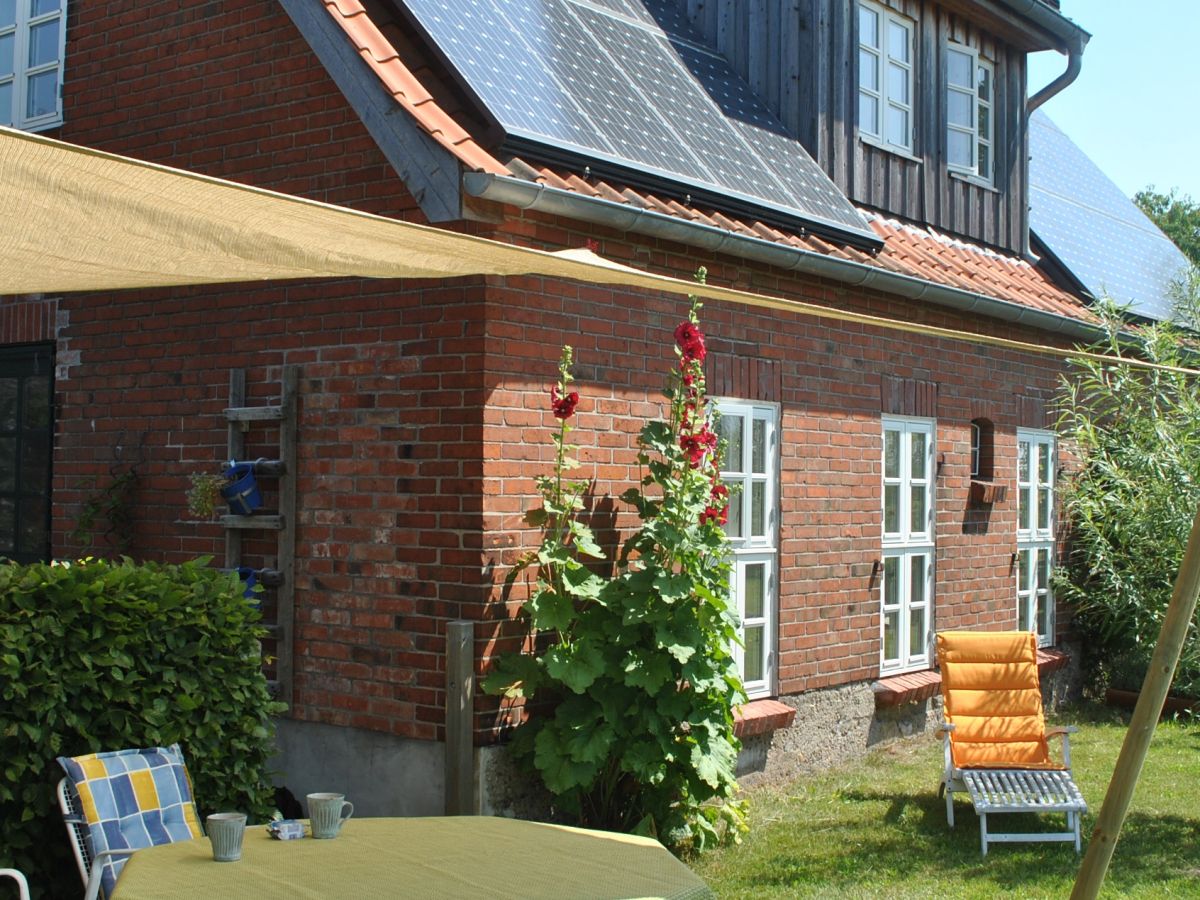 Ferienwohnung Andersson - direkter Zugang zum Garten