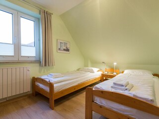 2. Schlafzimmer