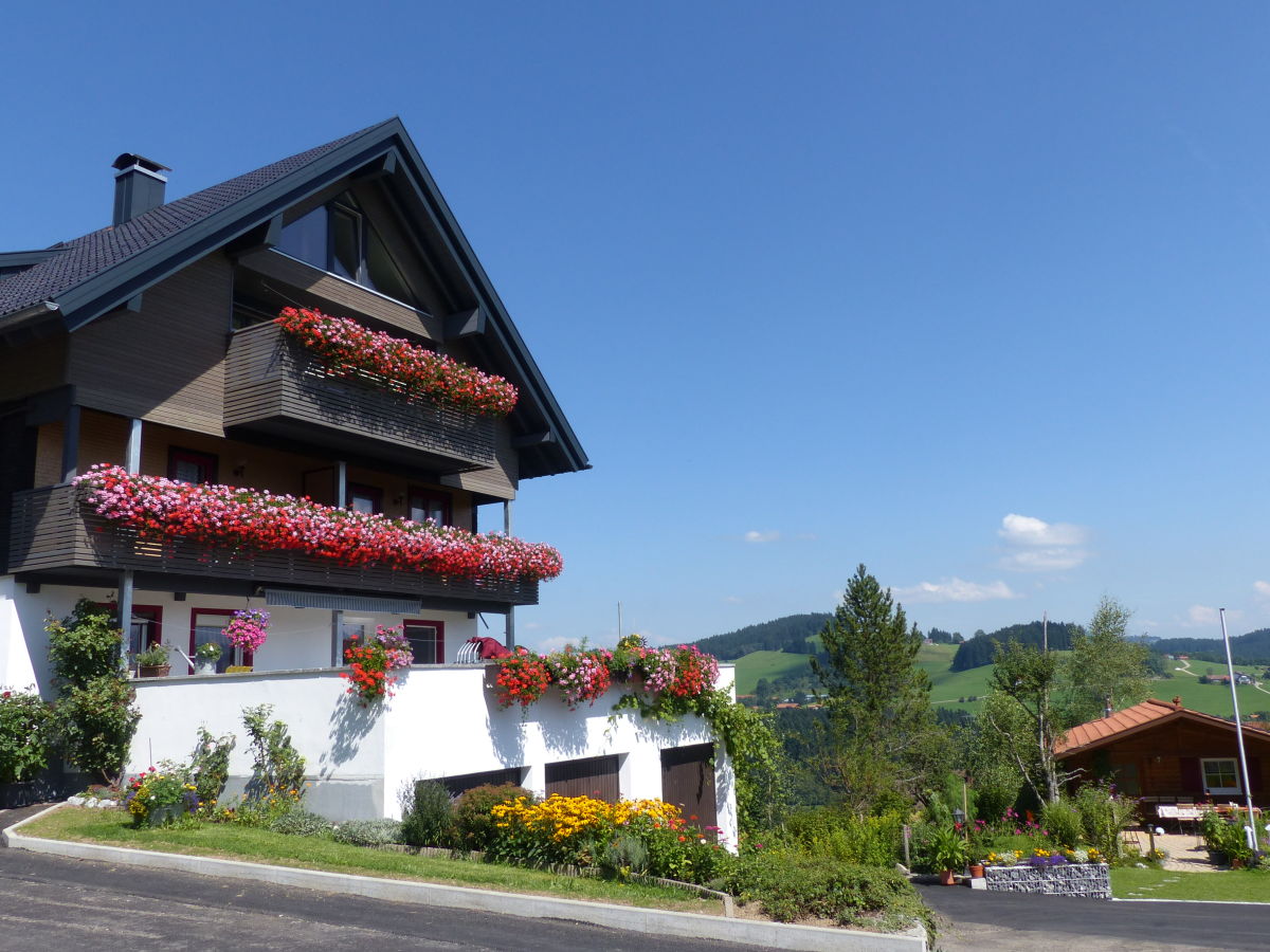 Unser Haus mit Ausblick