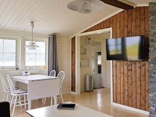Holiday house Utvik  13