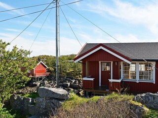 Holiday house Henningsvær  9