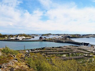 Holiday house Henningsvær  12