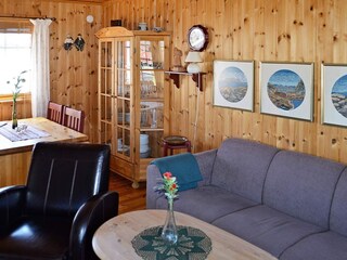 Holiday house Henningsvær  11
