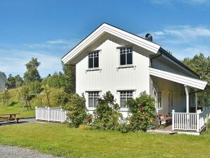 Holiday house 8 Personen Ferienhaus in Oksvoll - Oksvoll - image1