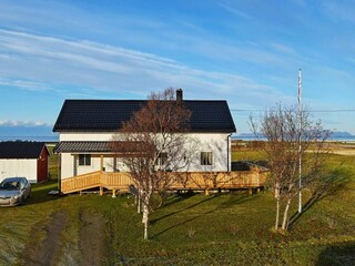 Holiday house Laukvik Outdoor Recording 2