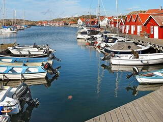 Holiday house Klädesholmen  9