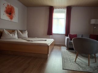 Wohn-/Schlafzimmer