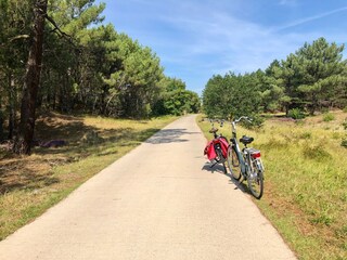 Fahrradfahren durch die Dünen