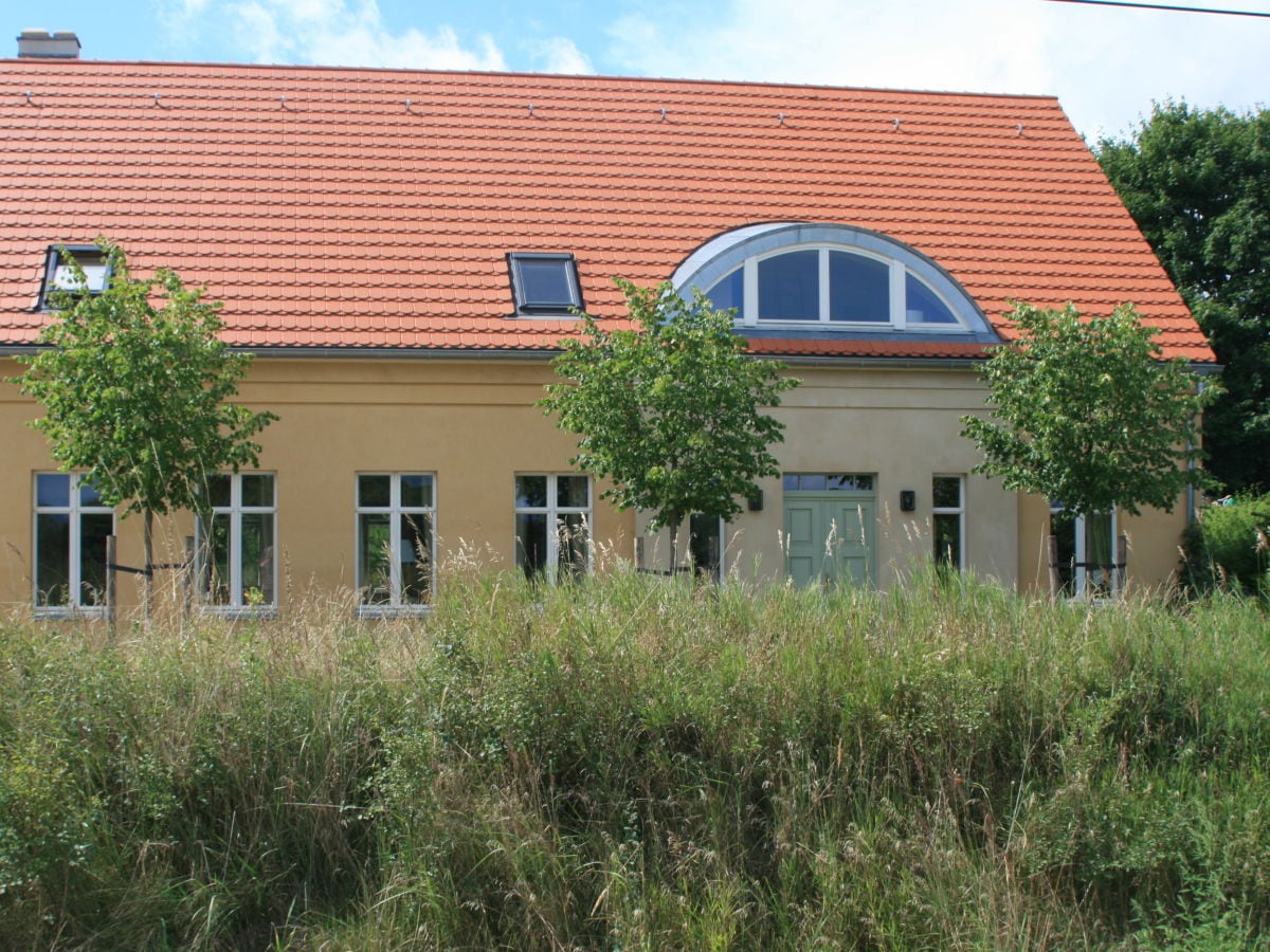 Your maisonette apartment on the first floor – with arched windows