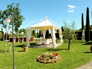 Vakantiehuis Montecarlo Buitenaudio-opname 6