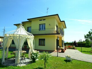 Holiday house Montecarlo Outdoor Recording 9