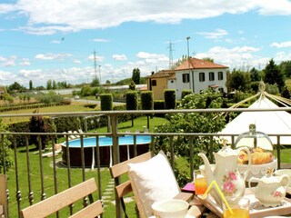 Vakantiehuis Montecarlo Buitenaudio-opname 9