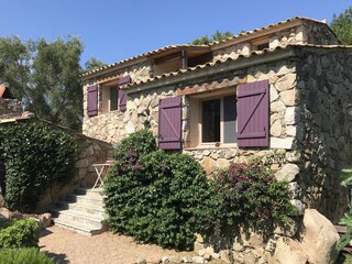 Villa Porto Vecchio Buitenaudio-opname 2