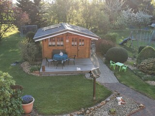 Gartenhaus, Veranda, Terrasse, Grill, Gartenmöbel