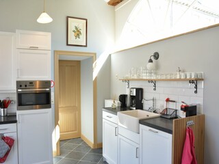 Farmhouse Ouffet Features 17