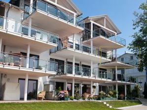 Appartement de vacances Villa Friede-Marie - App. Svea - Vue sur le port et la mer Baltique - Sassnitz - image1