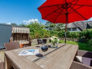 Ferienwohnung Kaminsuite Exkl Mit Garten Kamin Pool Sauna Kampen Firma Sylt Suites Frau Margit Pfluger