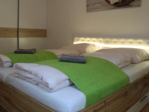 Holiday apartment Ferienhof Weingenuss WW