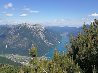 Blick auf den Achensee vom Gipfel des Bärenkopf