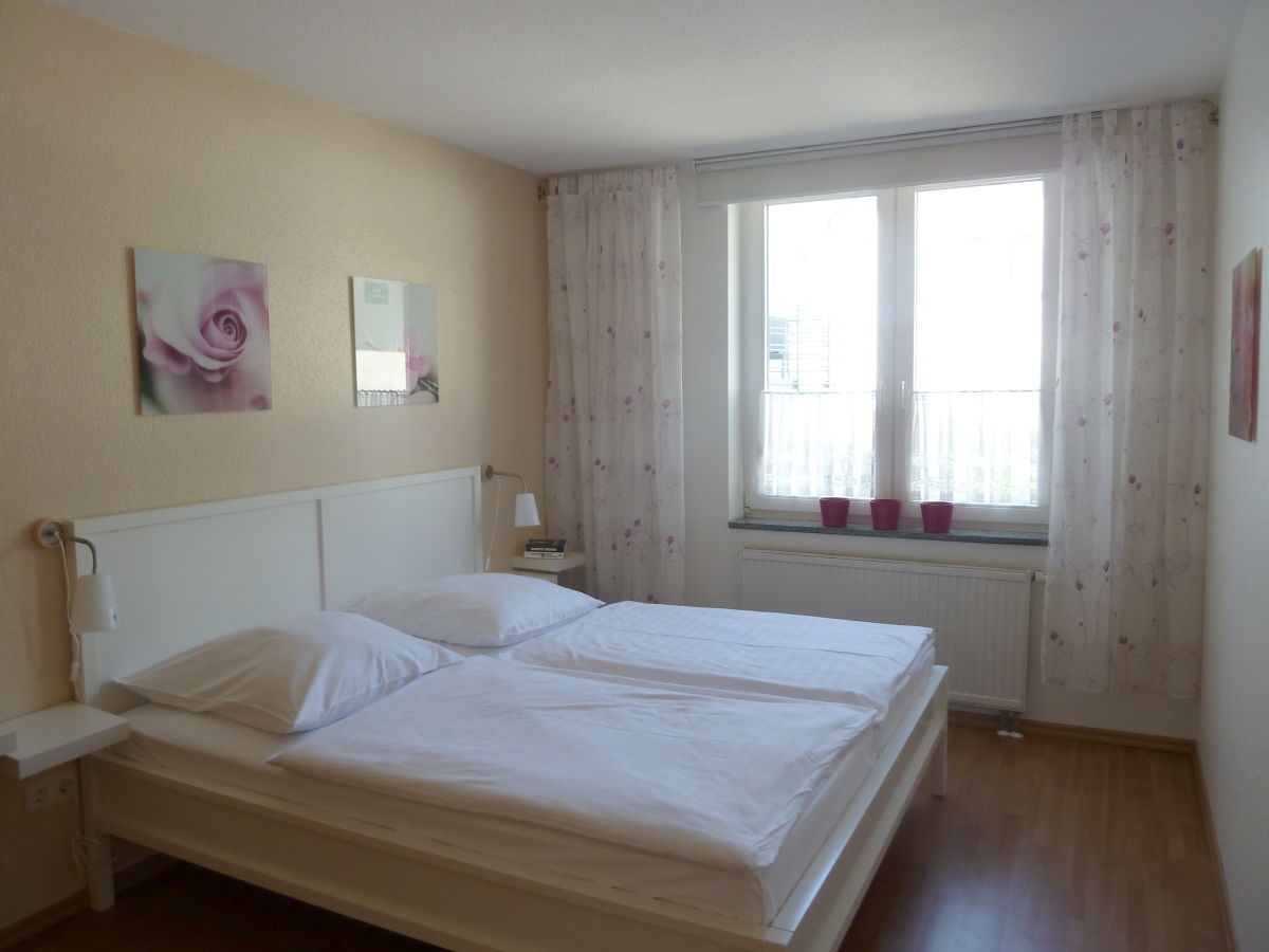 Ferienwohnung im Haus a cappella mit Schwimmbad, Binz, Firma a ... Ferienwohnung im Haus a cappella mit Schwimmbad, Binz, Firma a ...