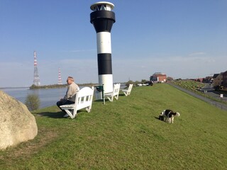 Sitting on the dyke - a northern pastime