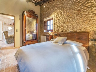 Cottage Navata Features 34
