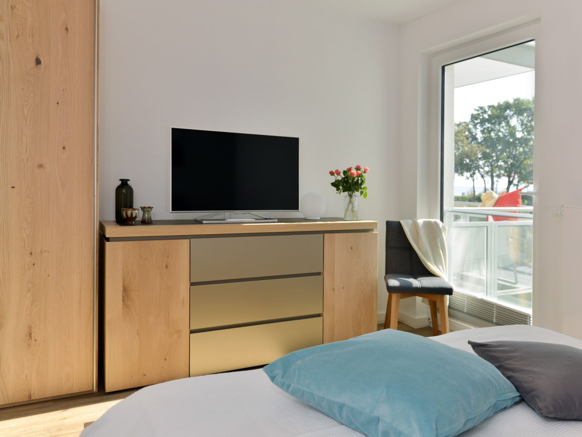 Ferienwohnung Wassermusik, Juliusruh, Firma FEMARIS GmbH