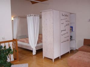 Holiday apartment "Einkehr" in Pirna - Pirna - image1