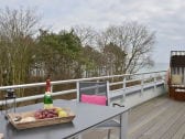 riesige Dachterrasse mit Meerblick