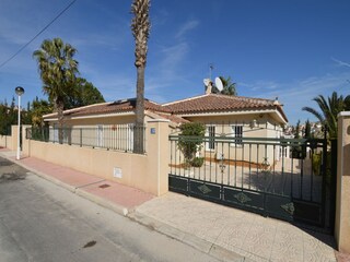 Villa Rojales Buitenaudio-opname 2