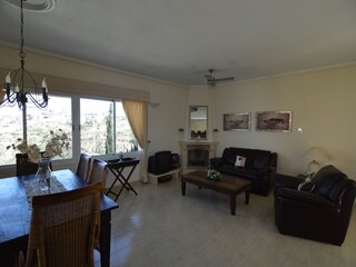 Villa Rojales Features 24