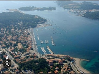 Holiday house Saint-Antonin-du-Var Environment 37