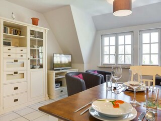 Wohnzimmer und Essbereich