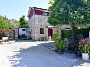 Casa per le vacanze Dario vicino alla spiaggia di sabbia - Zambratija - image1