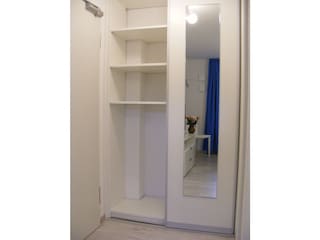 Kleiderschrank