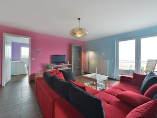 Wohnbereich mit angrenzender Terrasse