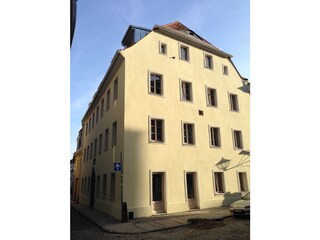 Apartment building
