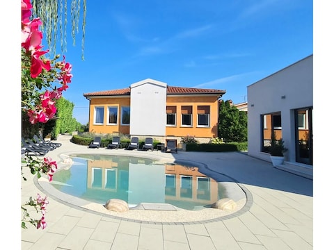 Villa Franka Nedescina