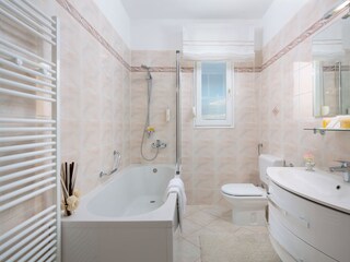 Villa Nedescina Caratteristiche 15