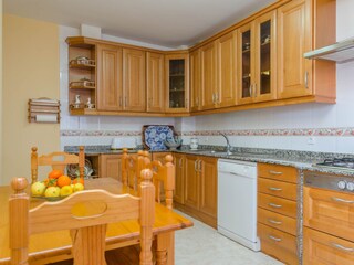Villa Colonia de Sant Pere Features 12