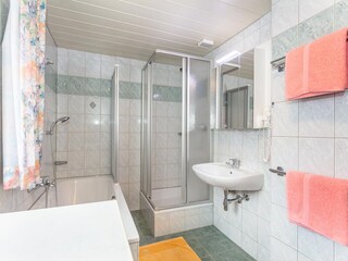 Vakantieappartement Uttendorf Badkamer 22