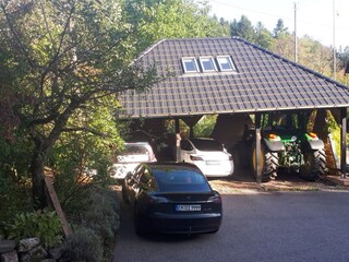 Carport je Wohnung 1 Platz