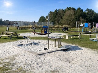 Spielplatz 150 m entfernt