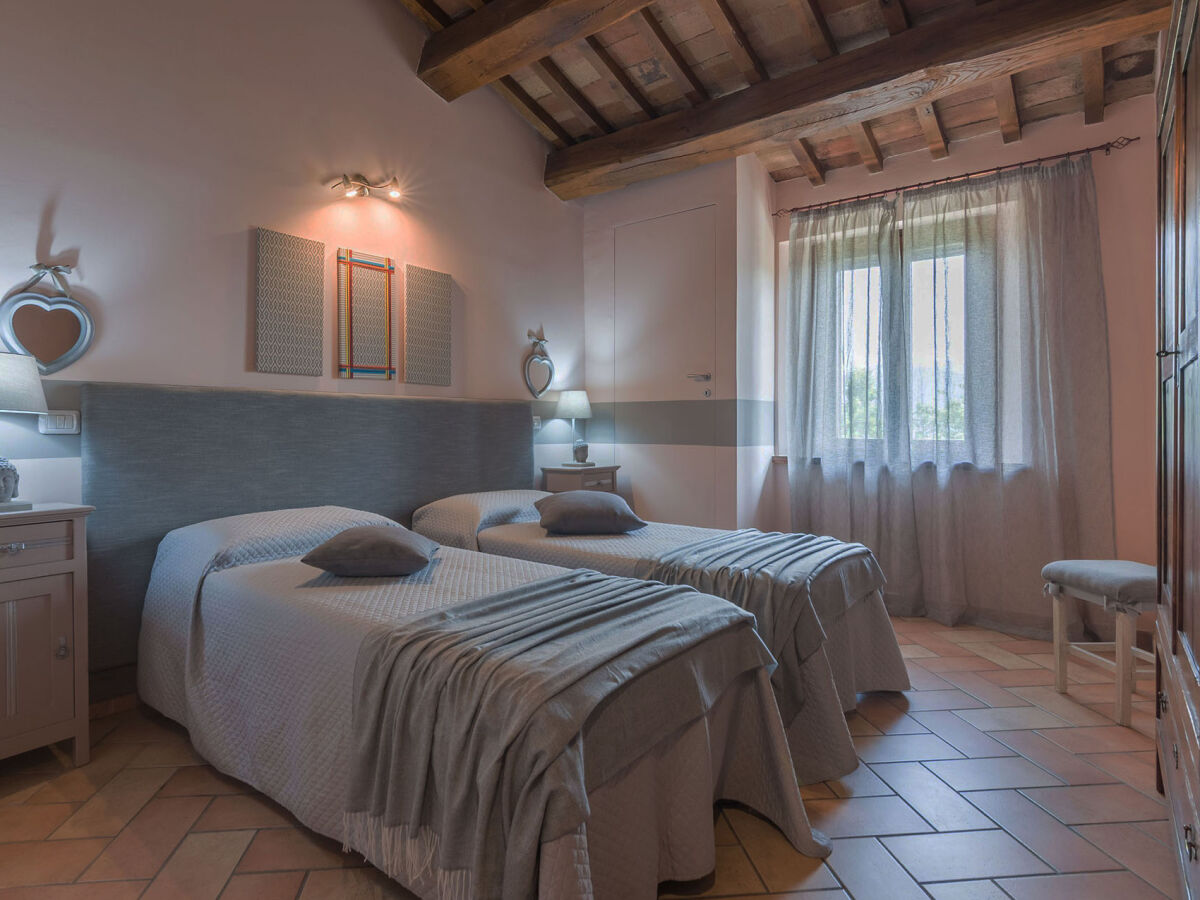 Villa Amata – Schlafzimmer mit zwei Einzelbetten