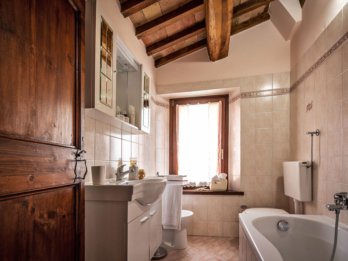 Villa Amata - Bad mit Wanne