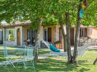 Villa Fermignano Buitenaudio-opname 12