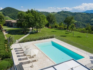 Villa Fermignano Buitenaudio-opname 16