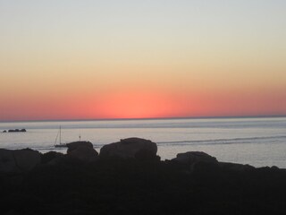 Sonnenuntergang. J