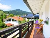 Balkon mit Blick auf die Kneifelspitze